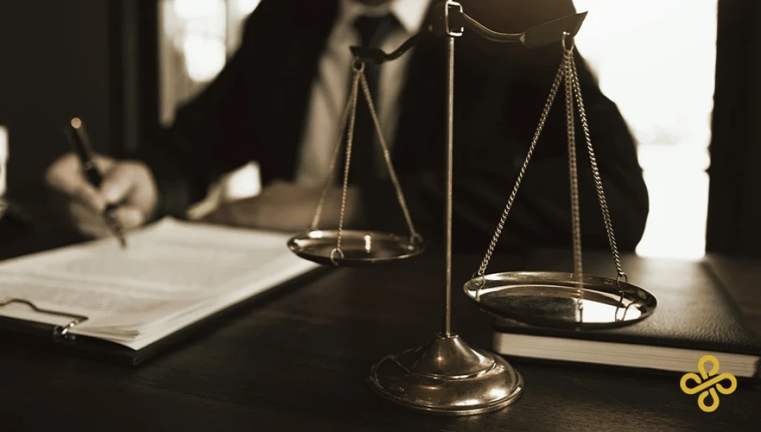 Balance scales on a high quality desk